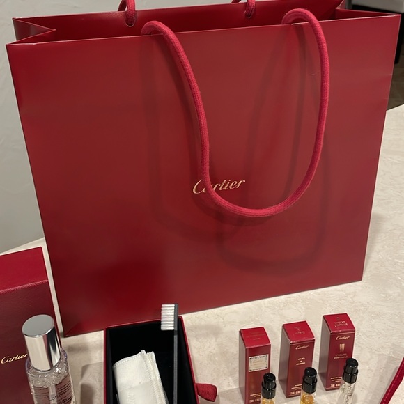 Authentic Cartier Cleaning Kit, Bag, Mini Perfumes, and Travel Pouch - Picture 6 of 6